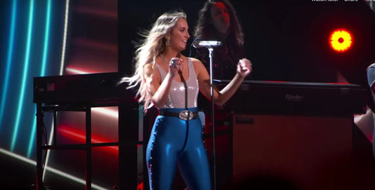 Lainey Wilson Gives Fiery “Grease” Performance Between Two Big ACM Wins
