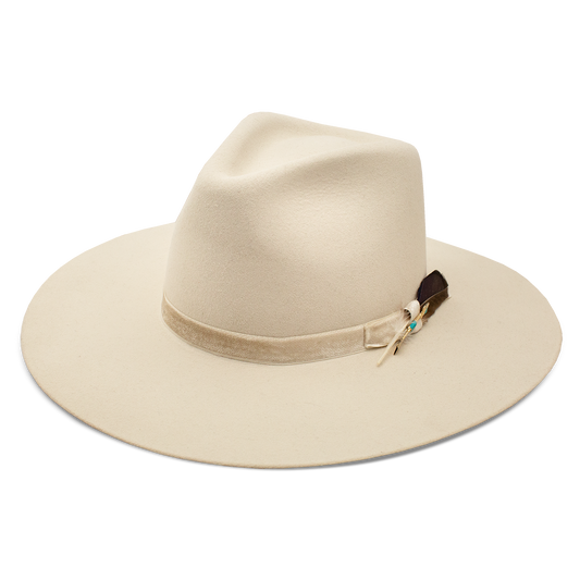 Ring Finger Fashion Hat